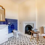 4 Bed In Oc-r34663 Casa de Férias