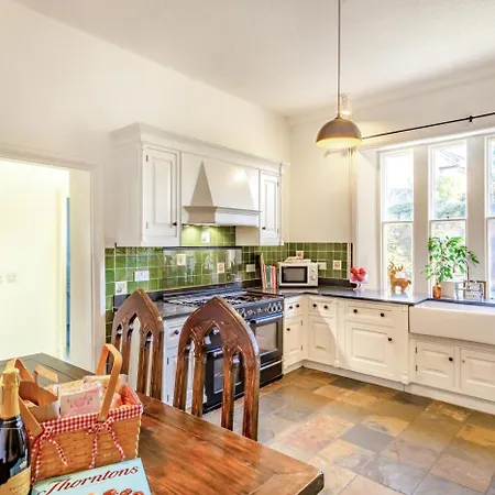 بيت للعطل 4 Bed In Oc-r34663 Great Clifton
