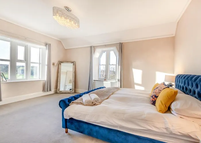 4 Bed In Oc-r34663 Great Clifton